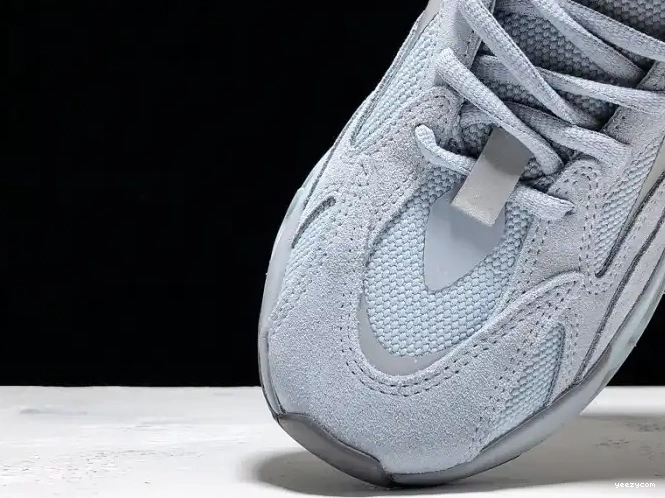 Blue Hospital FV8424 v2 Adidas Yeezy 700 Boost 0422